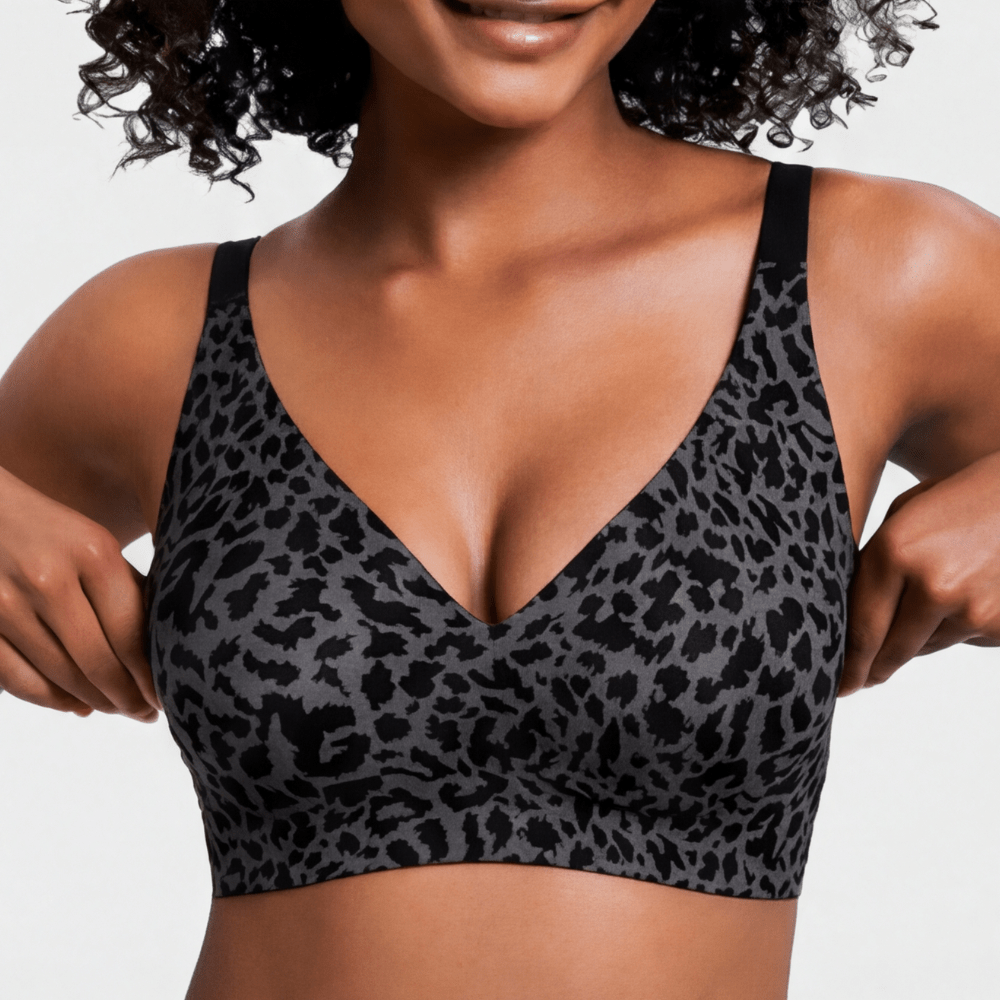 Veluna™ – Seamless Wireless Deep V Comfort Bra