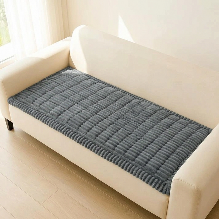 Pawlora™ – Plush Non Slip Couch Protector for Pets