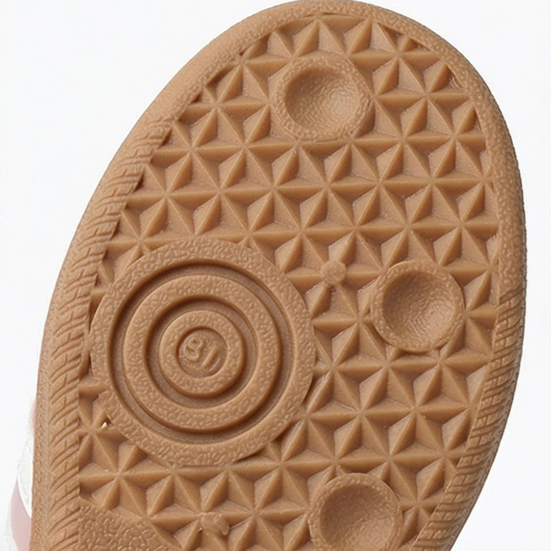 Vossa™ – Cushioned Retro Sneakers for Everyday Wear