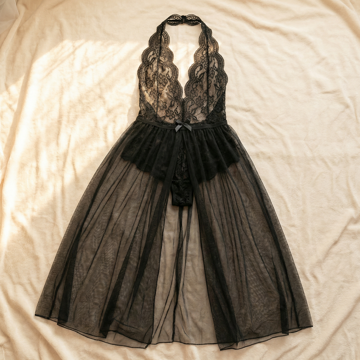 Velaire™ – Scalloped Lace Bodysuit with Sheer Mesh Train (One Size)