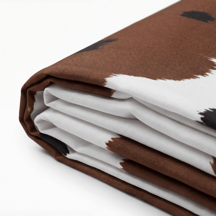Ranchero™ — Western Cowhide Bedding Set
