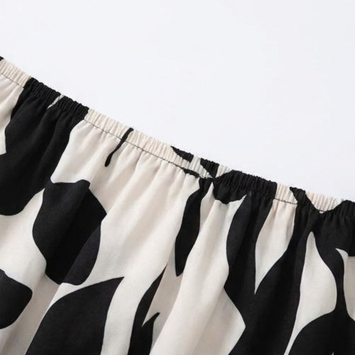 Lunavia™ – Off-Shoulder Leaf-Print Romper