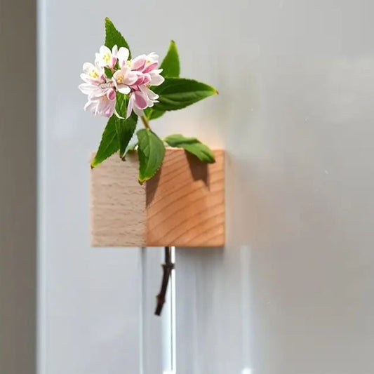 Mini Magnetic Vases That Beautify Your Fridge