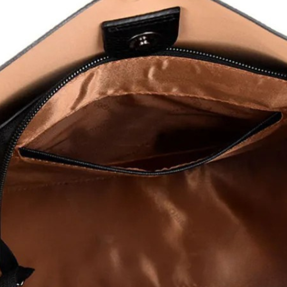 Tessara™ – Structured Pebbled Leather Tote Bag