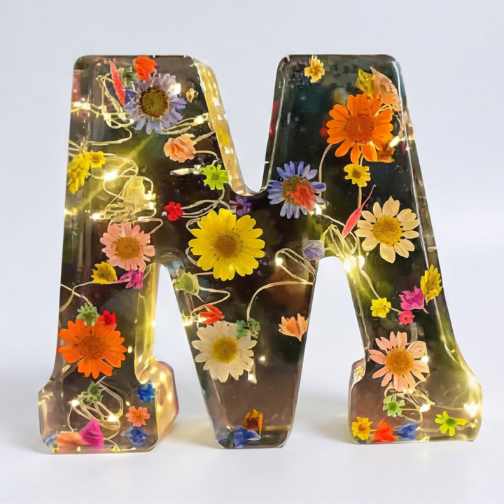 Florenza™ – Personalized Floral Resin Letter Light