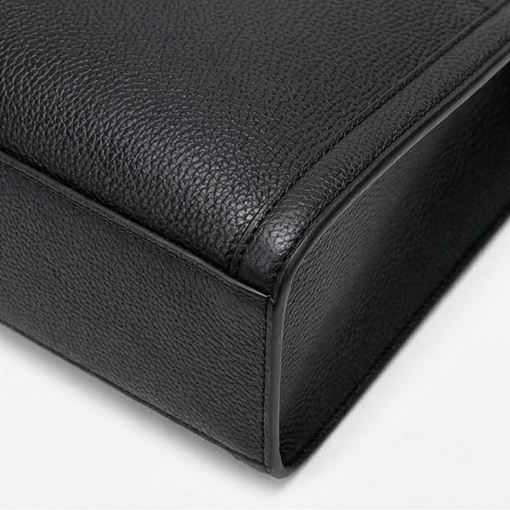 Tessara™ – Structured Pebbled Leather Tote Bag