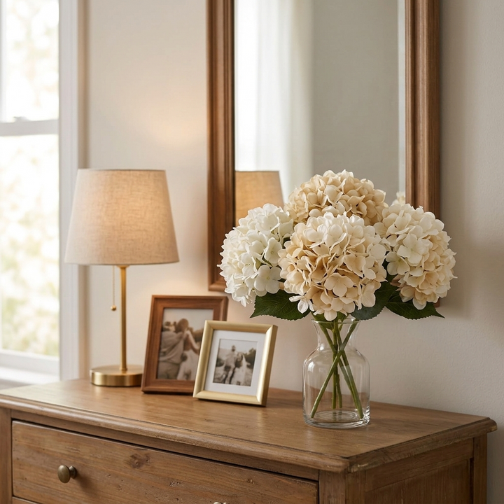 Bloomvera™ Realistic Silk Hydrangea Bouquet