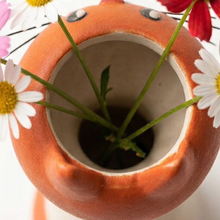 Felina™ – Handmade Ceramic Cat Flower Vase