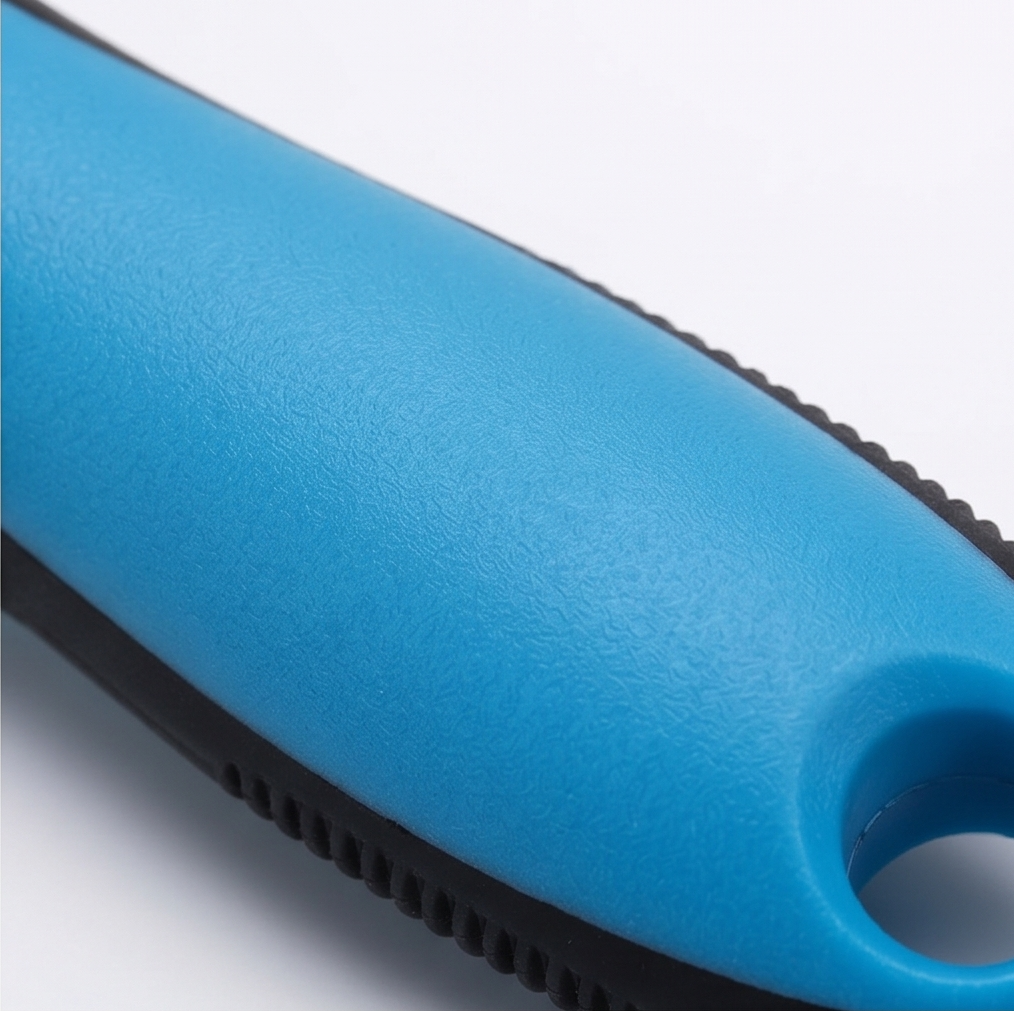 Furmela™ – Double-Sided Dematting Brush for Shedding Dogs