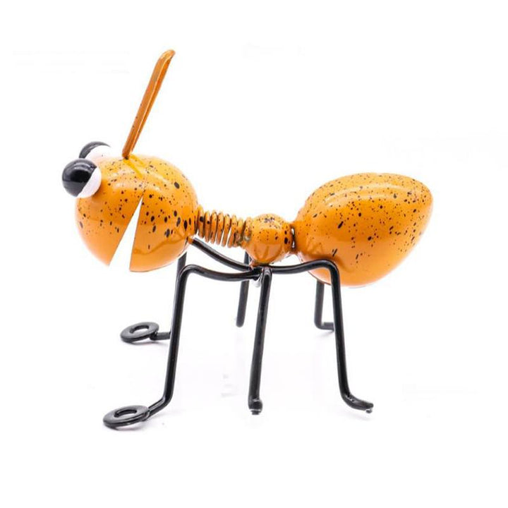 Antly™ – Colorful Metal Ants for Whimsical Gardens
