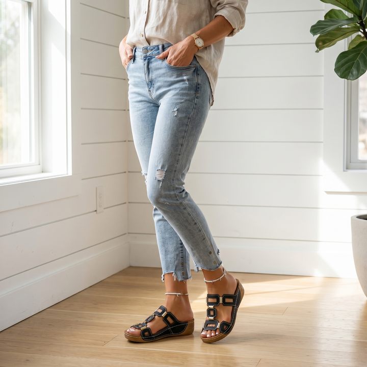 Soleva™ – Cut-Out Platform Sandals
