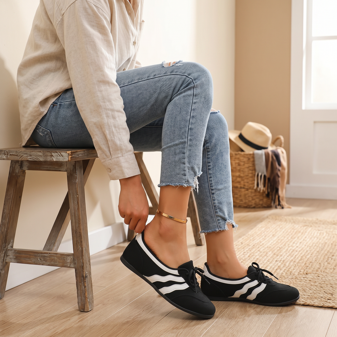 Lunelle™ - Retro Slip-On Sneakers for Effortless Daily Wear