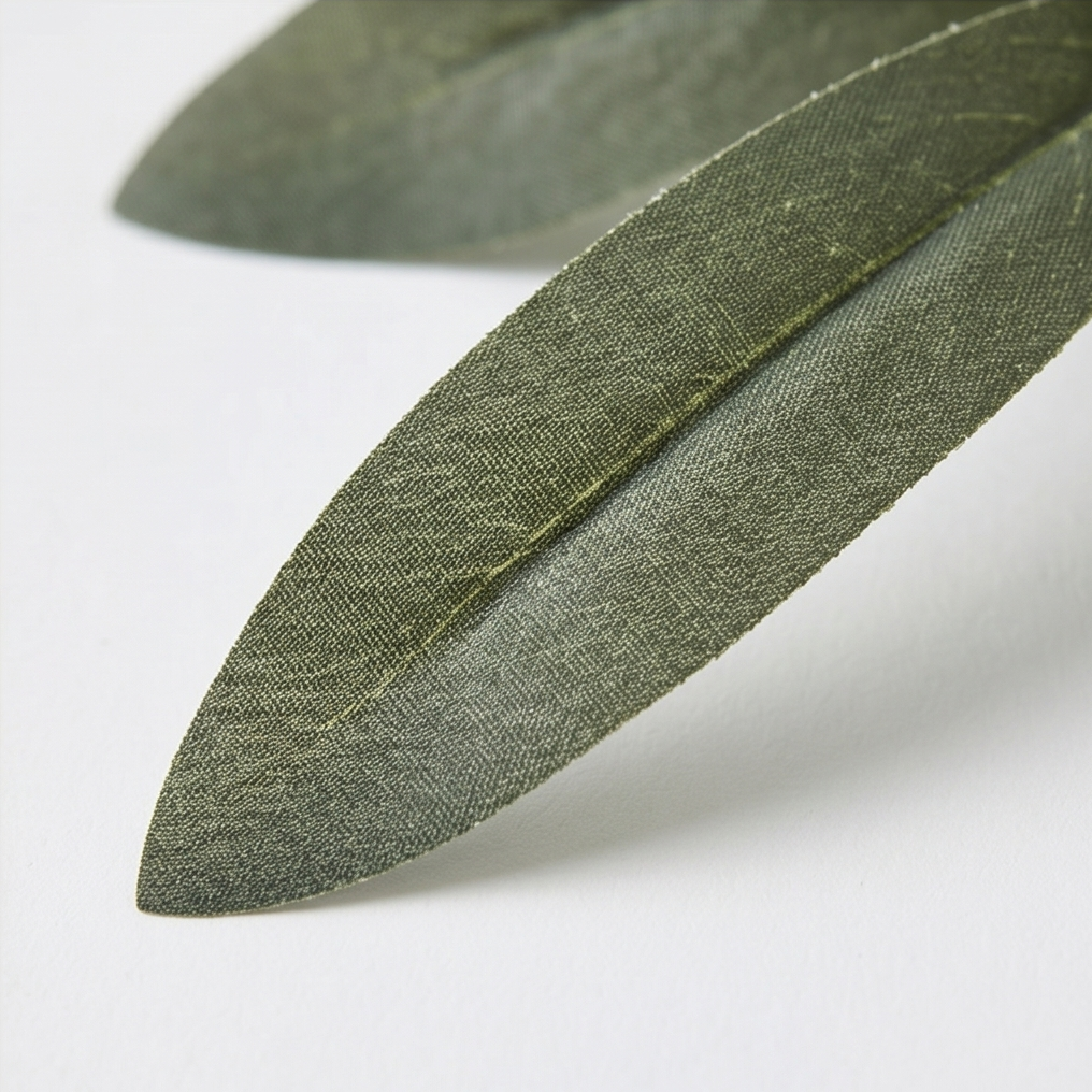 Olivelle™ – Warm-Glow Olive Wreath for Doors and Walls